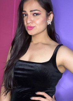 Priya cam girl - एस्कॉर्ट in Bangalore Photo 1 of 7