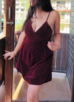Jessica - escort in Mumbai Photo 2 of 7