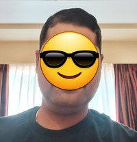 Male to Serv Female Only - Male எஸ்கார்ட் in Mumbai