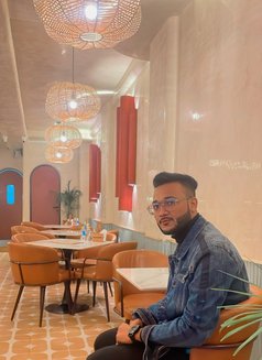 Aarav Khanna - Male எஸ்கார்ட் in New Delhi Photo 2 of 2