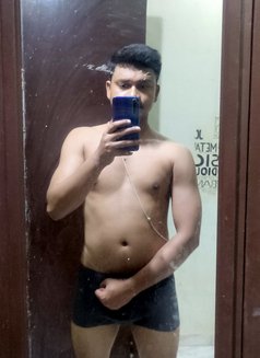 Amit - Male एस्कॉर्ट in Pune Photo 1 of 2