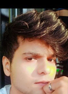Aarav Sharma - Male escort in Mumbai Photo 1 of 8