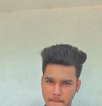 Rahul Mak - Male escort in Mumbai
