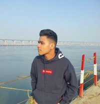 Rahul Mak - Male escort in Mumbai