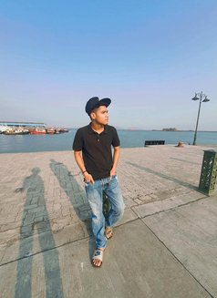 Rahul Mak - Male escort in Mumbai Photo 5 of 6