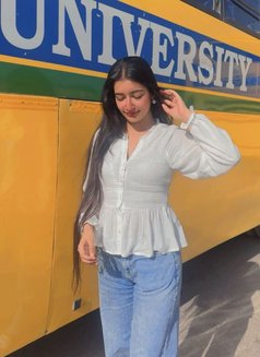 Mannu Yadav - escort in Gurgaon Photo 3 of 4
