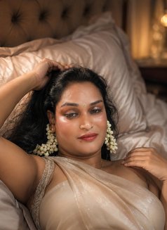 Transexual Salem Priya - Transsexual escort in Chennai Photo 3 of 5
