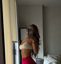 Nelly - escort in Noida