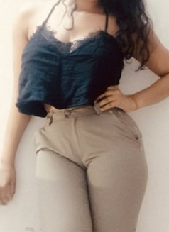 Video Cam With Me ! Truly Honest - adult performer in Bangalore Photo 4 of 4