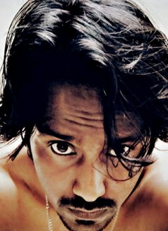 Mastervicky - Male companion in Bangalore Photo 1 of 1