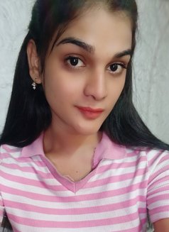 Priyanka - escort in Hyderabad Photo 1 of 6