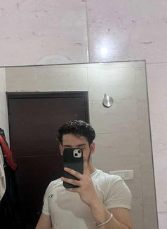 Independent Call Boy Dehradun - Male escort in Dehradun, Uttarakhand Photo 3 of 3