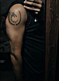 Akash - Male एस्कॉर्ट in Kolkata Photo 1 of 8