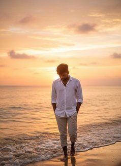 Raghu - Male escort in Tirupati Photo 1 of 2