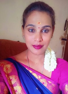 Transexual Salem Miya Kutty - Transsexual escort in Chennai Photo 3 of 5