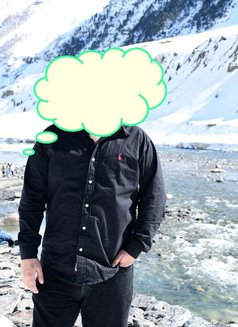 Yatin - Male escort in Gurgaon Photo 2 of 4