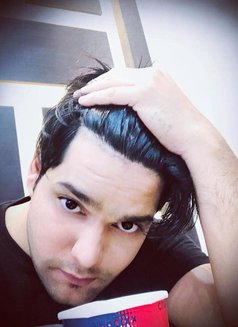 Karanbigbird - Male escort in Chandigarh Photo 8 of 10