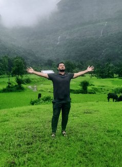 Experience Bull With 7inch Tool for Ladi - Male এস্কর্ট in Mumbai Photo 2 of 2