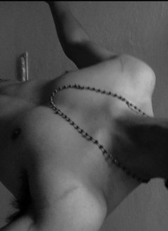 Hamza - Male এস্কর্ট in Hyderabad Photo 1 of 6