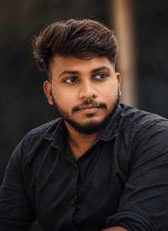 Mbprasad - Male எஸ்கார்ட் in Bangalore Photo 1 of 5