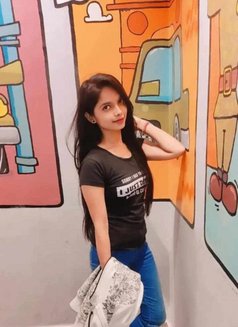 Komal Sharma - escort in Jaipur Photo 3 of 6