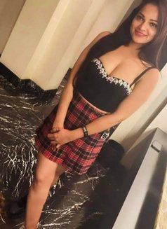 Komal Sharma - एस्कॉर्ट in Jaipur Photo 7 of 9