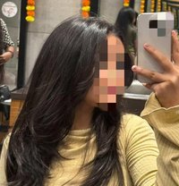 Ishita Rao – Modern Lifestyle Partner - एस्कॉर्ट in Chennai