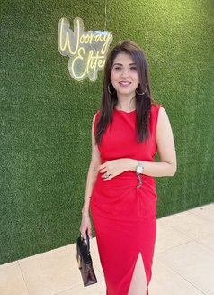 Mannu - ఎస్కార్ట్ in Kochi Photo 1 of 2