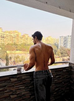 Siddharth - Male এস্কর্ট in Pune Photo 1 of 6