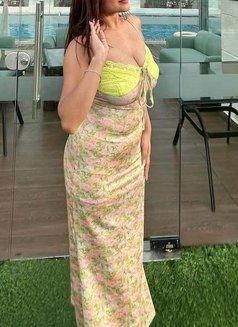 Hot Sakshi - escort in Mumbai Photo 6 of 7