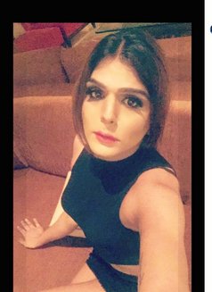 BIGCOCK EROTICSHEMALE - Transsexual ఎస్కార్ట్ in New Delhi Photo 1 of 11