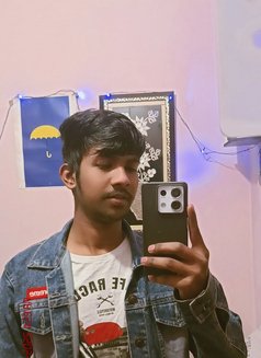 Meet With Krrish - Male எஸ்கார்ட் in Gurgaon Photo 5 of 5