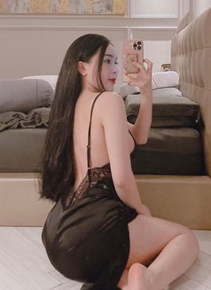 Junn Won - ఎస్కార్ట్ in Mumbai Photo 4 of 8