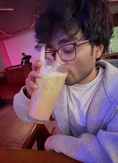 Sammy - Male escort in Noida Photo 3 of 3