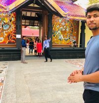 Lets Meet Harry - Male எஸ்கார்ட் in Noida