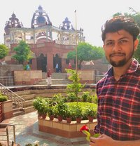 Lets Meet Harry - Male எஸ்கார்ட் in Noida