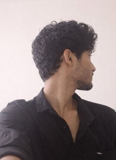 Gaurav - Male எஸ்கார்ட் in Ahmedabad Photo 4 of 4