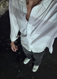 Gaurav - Male எஸ்கார்ட் in Ahmedabad Photo 3 of 4