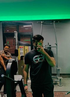 Aayan 9inch Male Escort - Male एस्कॉर्ट in New Delhi Photo 12 of 18