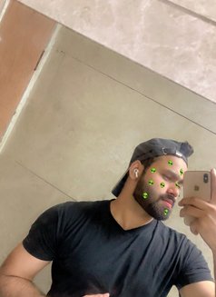 Aayan 9inch Male Escort - Male escort in New Delhi Photo 11 of 13
