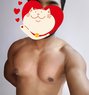 Rajat for couple & Women - Male మసాజ్ in Chennai Photo 1 of 6