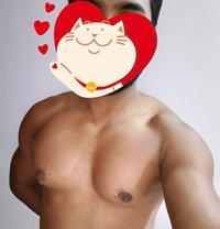 Rajat for couple & Women - Male మసాజ్ in Chennai Photo 1 of 6