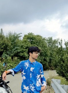 Maxx - Male escort in Bangalore Photo 5 of 6