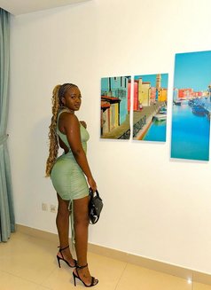 Dona Cam Show & Realmeet in Madhapur - एस्कॉर्ट in Hyderabad Photo 1 of 2