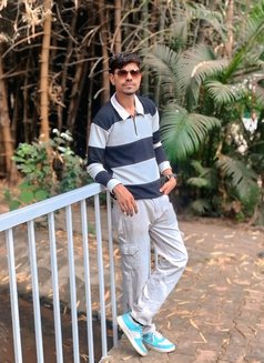 Raj _434 - Male escort in Pune Photo 1 of 2