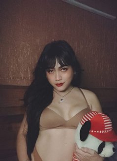 Larajean - Transsexual massage in Gurgaon Photo 1 of 3