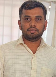 Uncut Doll46 Bng - Male companion in Bangalore Photo 1 of 2