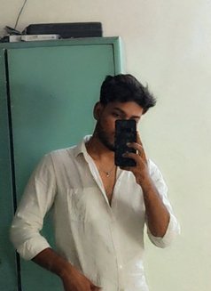 Talibkhanyusufzai - Male escort in Mumbai Photo 3 of 5