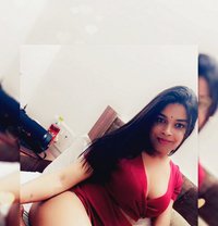 Diya Roy - Transsexual escort in Bangalore
