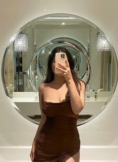 Nithyamital - एस्कॉर्ट in Bangalore Photo 1 of 6